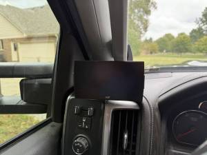 UnderDog Diesel - 2015-2019 GM 2500/3500HD CTS2/3 Monitor Mount - Image 3